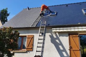 Peinture sur les tuiles à Laval dans la Mayenne 53